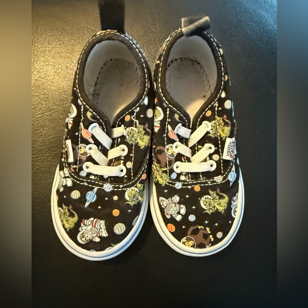 Vans Kids Black Space Sneakers size 7C